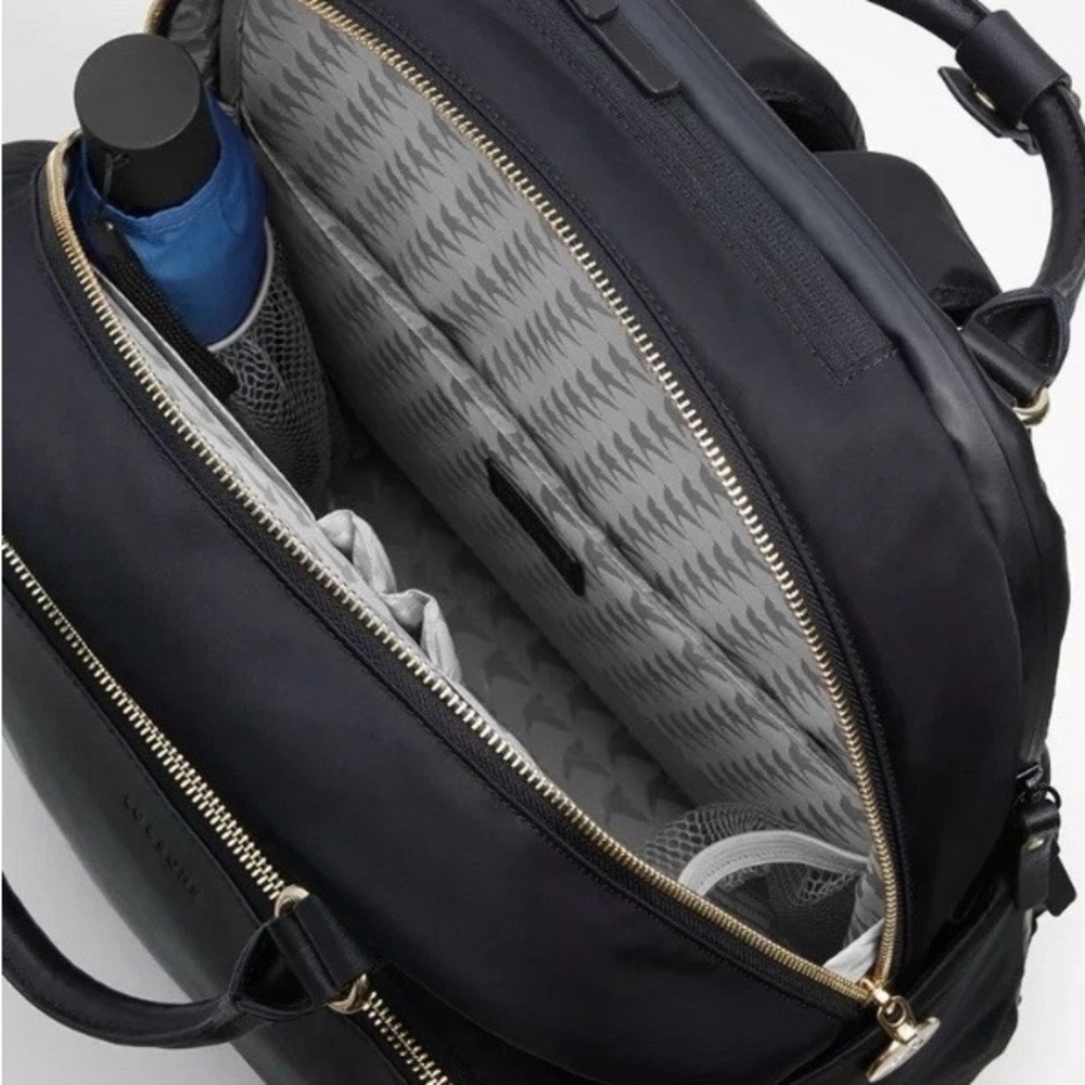 Lo & Sons rowledge Black nlyon/ leather leather Backpack - Picture 11 of 13